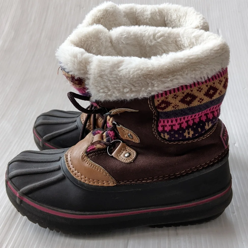 LONDON FOG Tottenham fair isle sweater knit brown suede fur lined lace-up boots